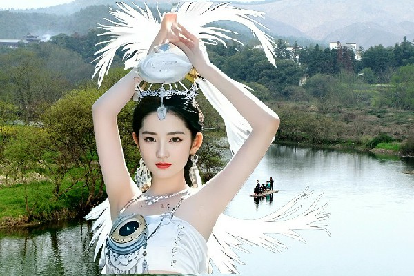 容妙波荣获广洋湖镇国色优舞开拓者，大叔与小妞