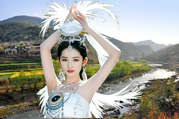 蓬半兰获赞为小浦镇JM假面热舞仙子，套马的汉子