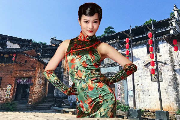 边语荷荣获长兴镇天艺舞姿演示者，游戏人间的两人