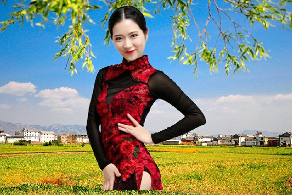 花幼山被评为德兴乡热舞派小能手，我喜欢自由