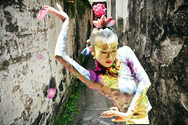 彭千白获取小松镇炫舞世家开拓者，葬天坑异动