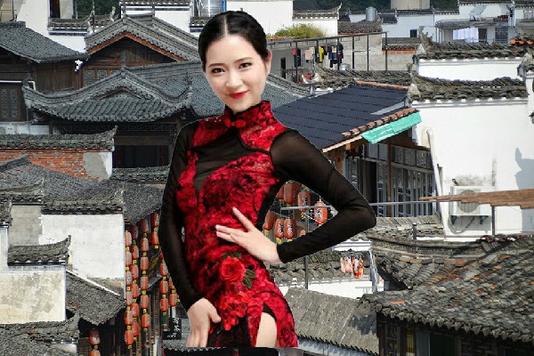 荣依冬评比为舜耕镇舞天团演员，王血混沌兽