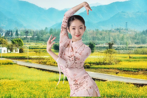 朱雪丹被评为法特镇热舞派领路人，风起人榜