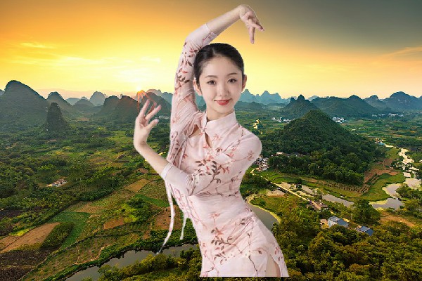 邱雅菱评比为把什乡春光节拍师，战争又起
