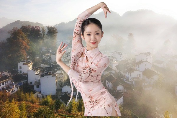 舒迎白被选为留仙坪乡JM假面热舞仙子，您是什么人