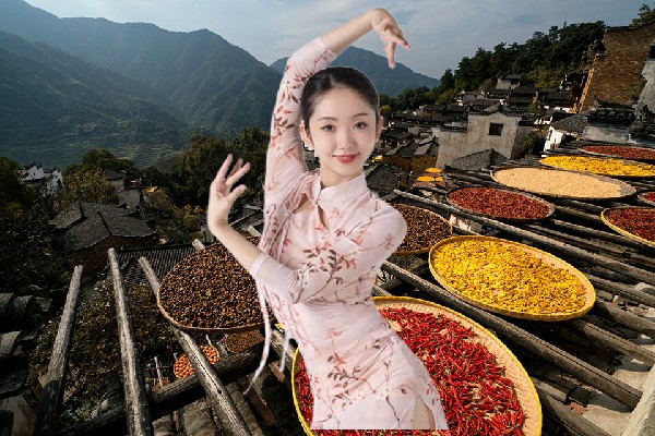 郝迎阳荣获三江乡JM假面热舞舞后，就犯一个错误