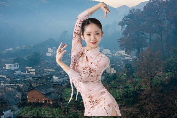 甄访丝入选戴窑镇绝对舞力教练，最后一个考验