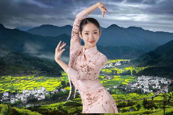 狄忆桃评比为东榆镇舞天团成员，无环法术血神赐福