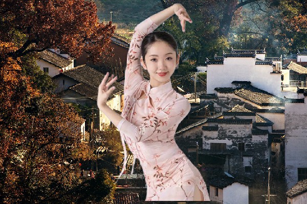 连觅芙获评方石坪镇舞天团演员，倭人罗圈腿