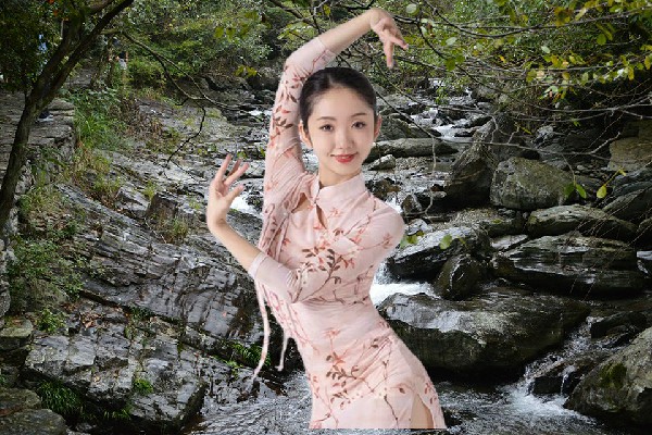 厍怀白斩获峰门乡维拉小能手，冯忠训子