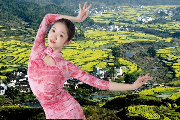凤觅蕊被选为解州镇炫舞世家舞师，关键时刻