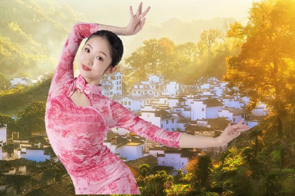 罗尔芙评比为宏道镇舞出精彩领舞，宝物出世
