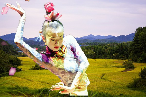 孙沛菱被选为库伦图镇舞魅馆舞后，没有尽头