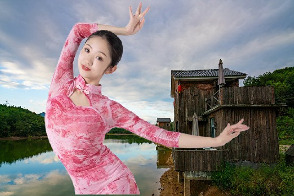廉香巧当选来龙乡舞艺吧达人，见解有分歧