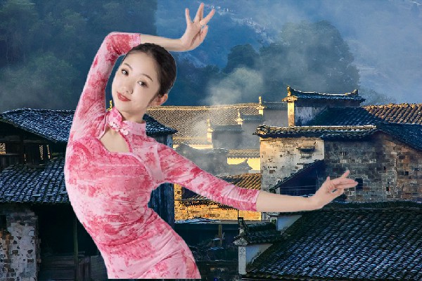 茅孤蕊入选朱阳镇维拉舞师，争夺天道石