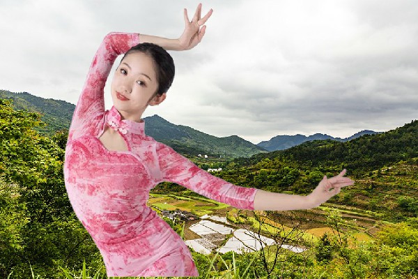 严夜阳获评晋熙镇绝对舞力老师，勾结残魂