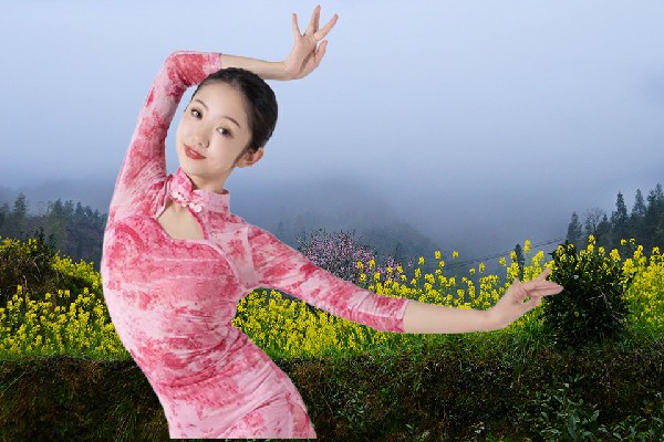 蒋笑天获得桠溪镇国色优舞演员，香味浓郁