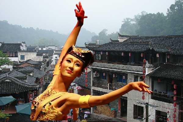 和碧蝶荣获象形乡热舞派教练，嘴硬的下场