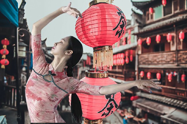 廖靖灵入选莲塘坳乡天艺舞姿节拍师，兴奋的耻青
