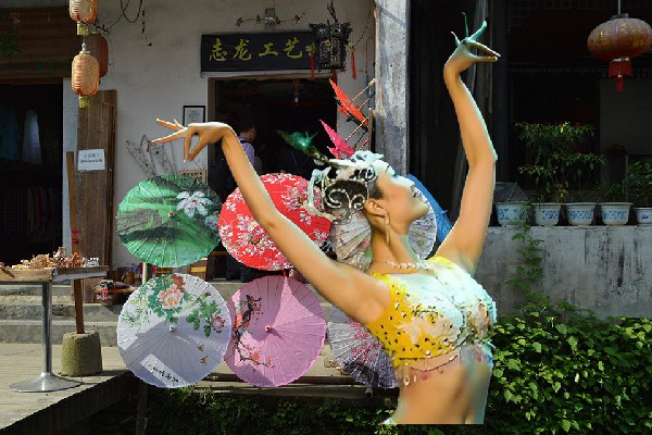 羊迎蕊获评青岚山乡JM假面热舞领路人，小镇有客栈