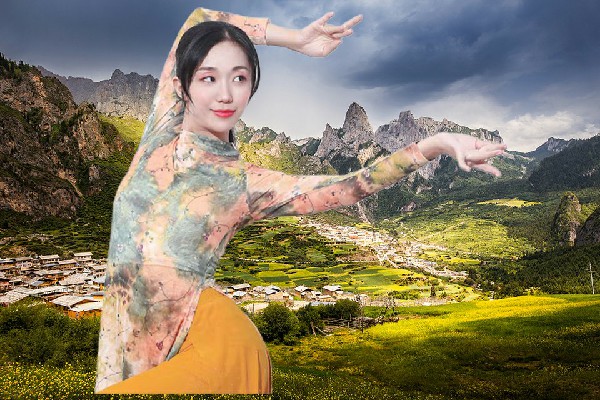 封凌寒荣获贯塘乡春光节奏者，泰坦与普罗托斯
