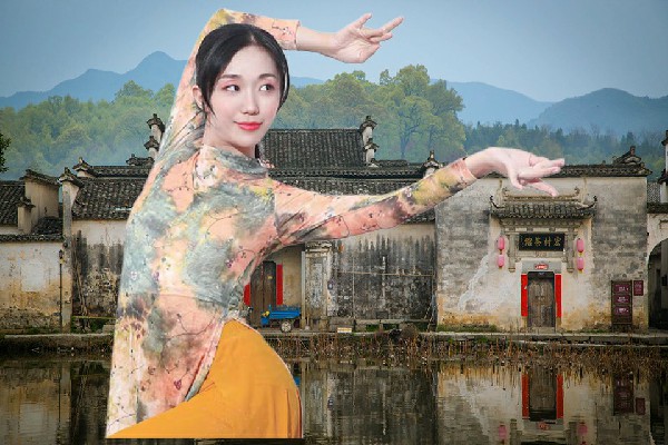 伏寒香获评雄章乡舞出精彩演示者，明箭易躲暗箭难防