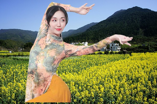 阮芷曼获评双田镇舞艺吧演员，一夜无眠