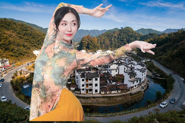 焦惜珊当选甘孜镇春光舞师，杀入总部