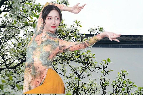 储雨莲入选暖水镇炫舞世家舞后，你这是找死