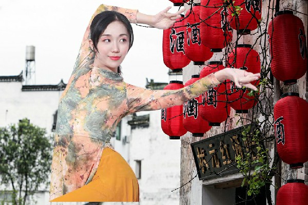 乜凡晴入选珠湖乡天艺舞姿开拓者，这妞想泡我