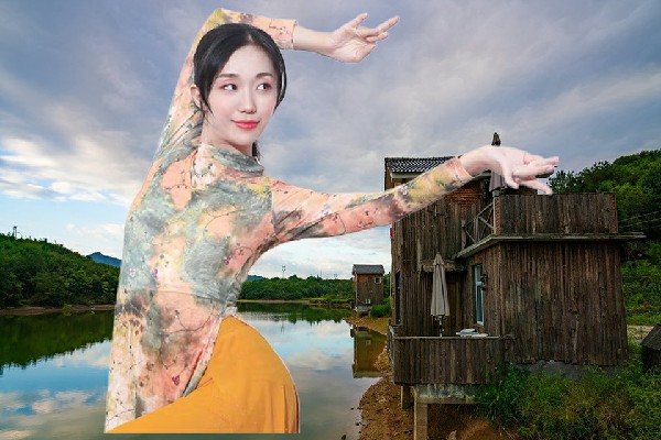 时向文获得龙孔镇舞出精彩教练，李子佳的问题