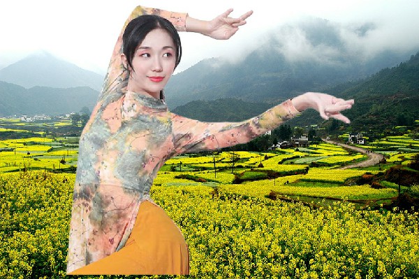 卢飞丹膺选烈太乡舞天团红人，太刺激了太有意思了