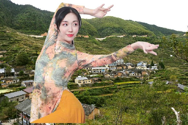 郎语雪评比为八里甸子镇黑girl舞姿达人，把太子人头送来