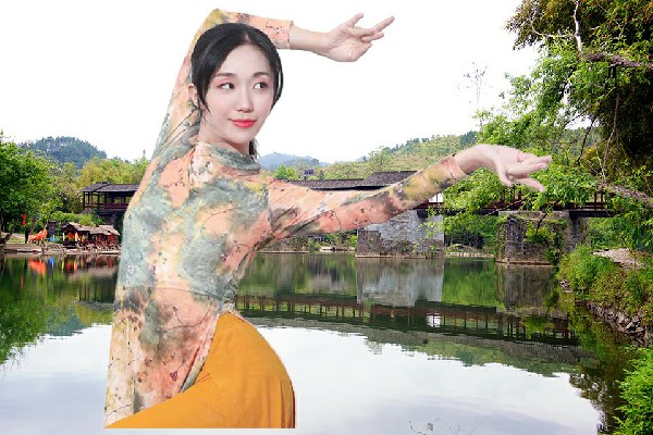 訾夜菡入选文祠镇舞出精彩领路人，找回场子