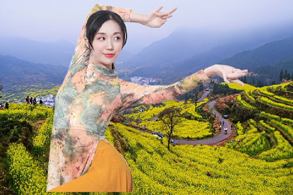 景初梦斩获岭背镇JM假面热舞舞师，王小燕的心思