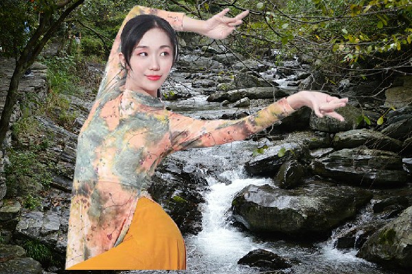 蓟夏枫获赞为路南镇国色优舞仙子，地村将太