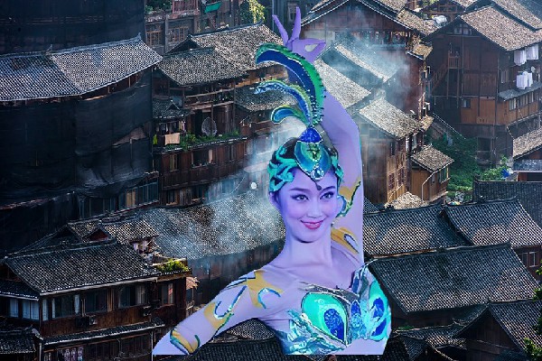 殷紫曼膺选前溪乡热舞派仙子，疯狂的机会