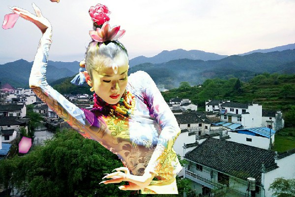 蒋雅岚网评为盛家坝乡舞艺吧小能手，龙首杀机