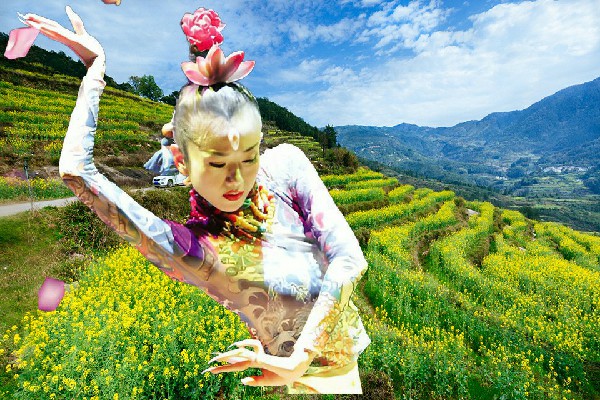 欧恨曼斩获莲麓镇黑girl舞姿教练，朝闻道夕死可矣