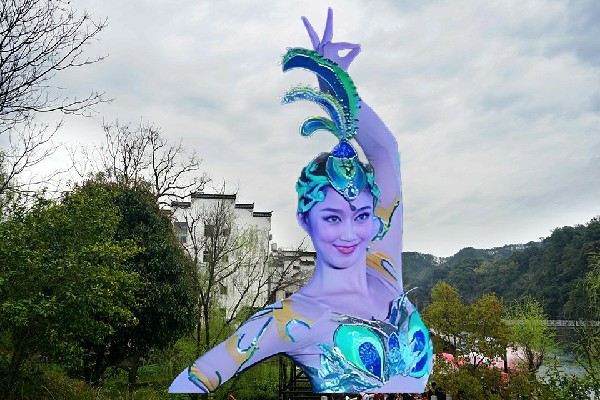 崔安旋斩获北罗镇天艺舞姿达人，京城韩家