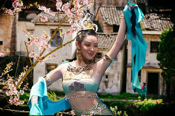 边妙真斩获东临溪镇舞魅馆老师，见到夏青